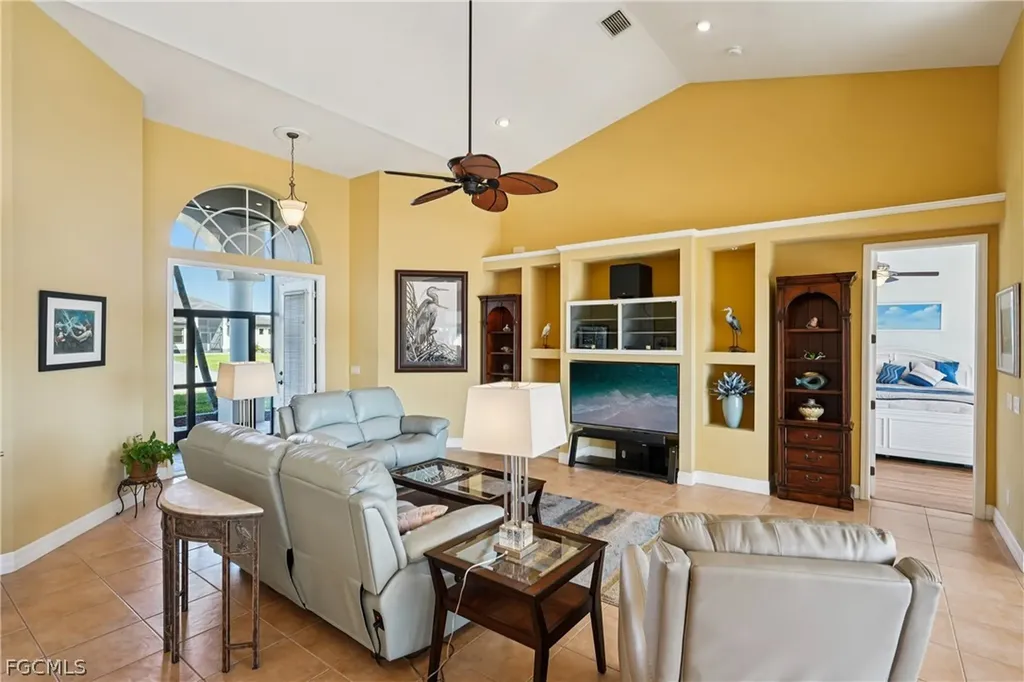 1019 NW 42nd Place Cape Coral FL 33993