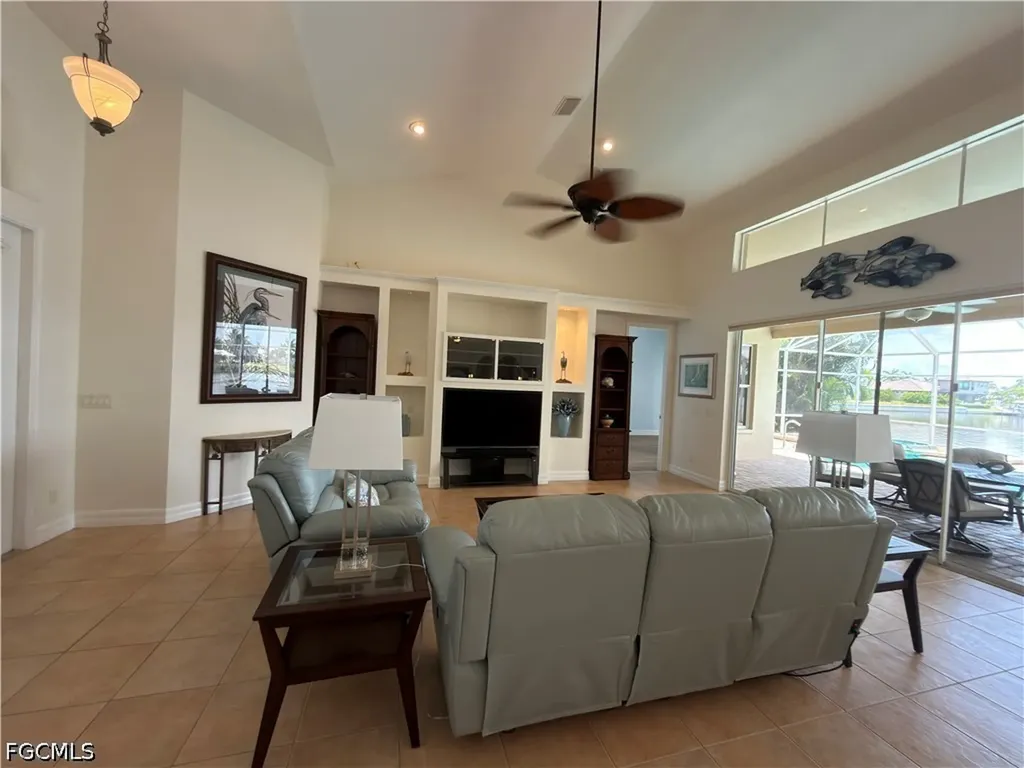 1019 NW 42nd Place Cape Coral FL 33993