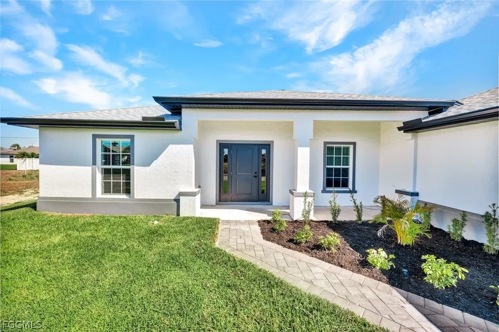 1205 NE 12th Street Cape Coral FL 33909