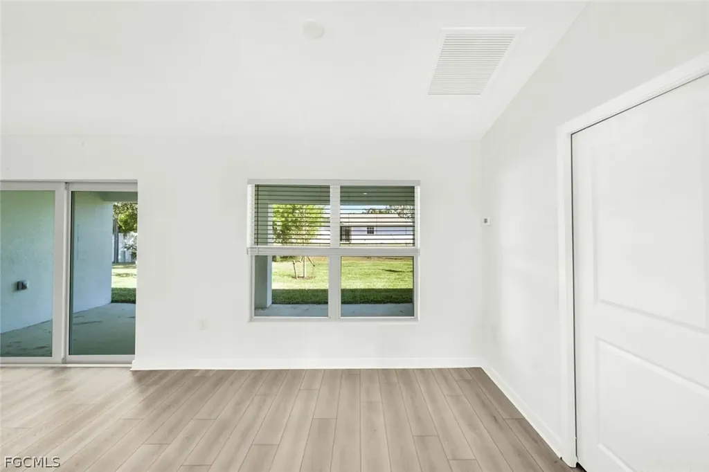 1205 NE 12th Street Cape Coral FL 33909