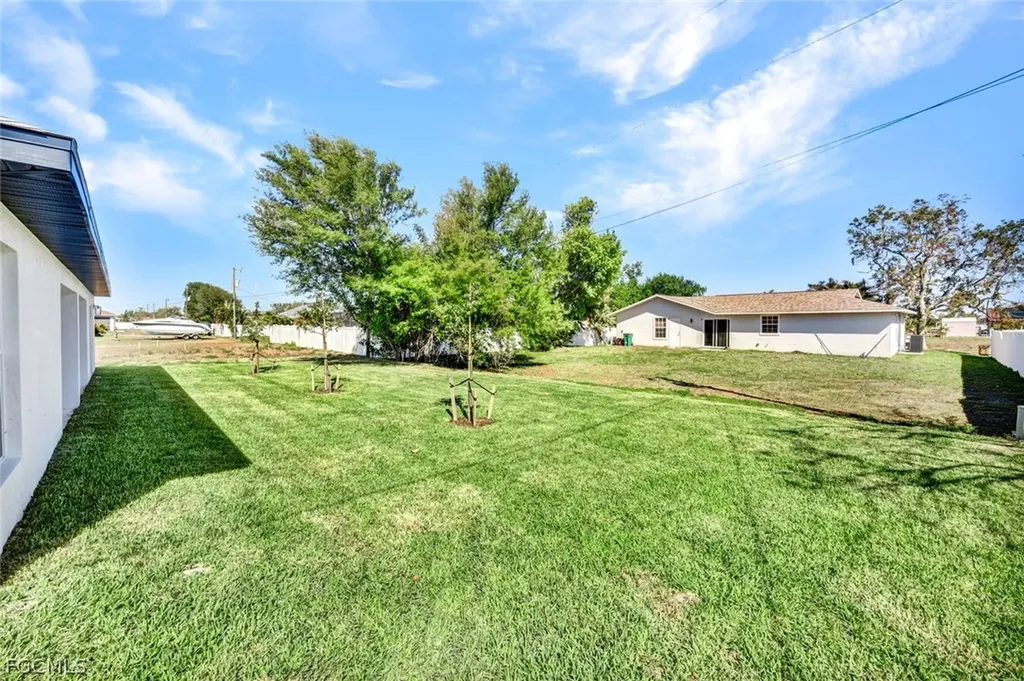 1205 NE 12th Street Cape Coral FL 33909