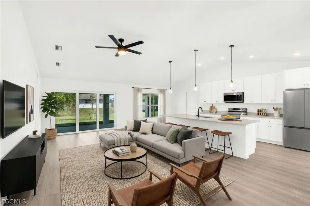 1205 NE 12th Street Cape Coral FL 33909