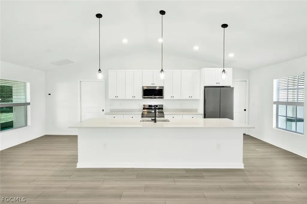 1205 NE 12th Street Cape Coral FL 33909