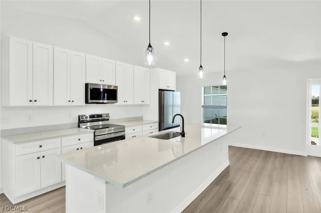 1205 NE 12th Street Cape Coral FL 33909
