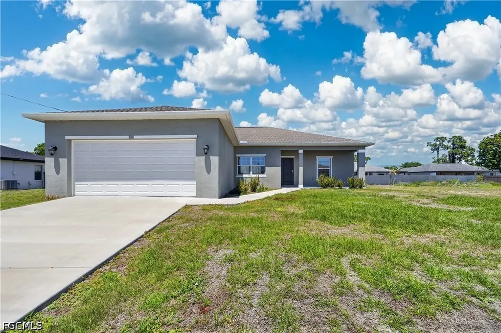 1001 NE 35th Lane Cape Coral FL 33909