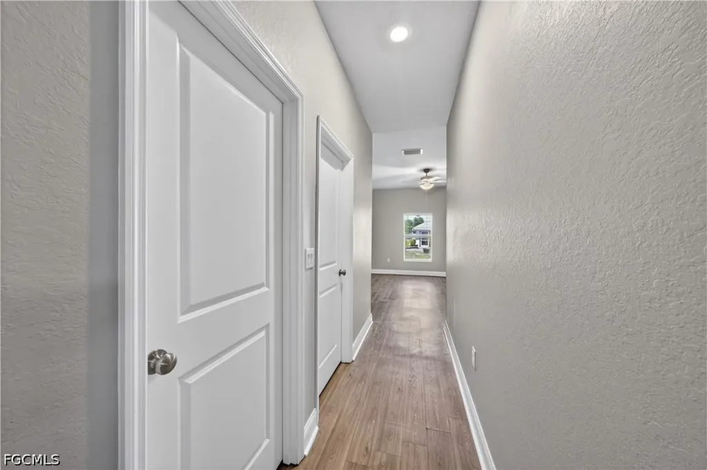 1001 NE 35th Lane Cape Coral FL 33909
