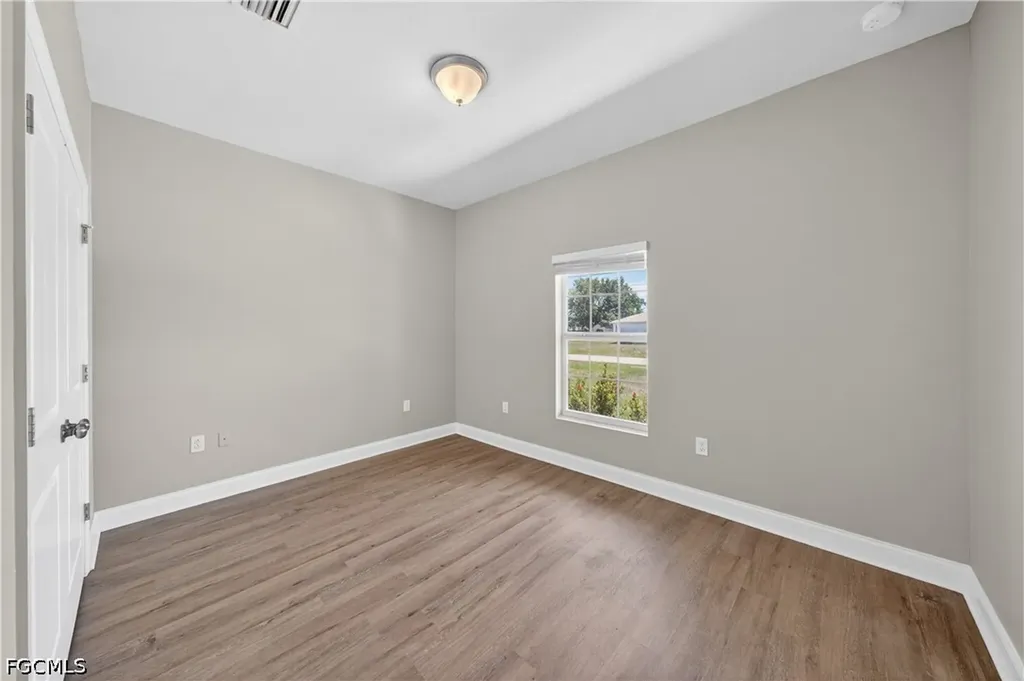1001 NE 35th Lane Cape Coral FL 33909