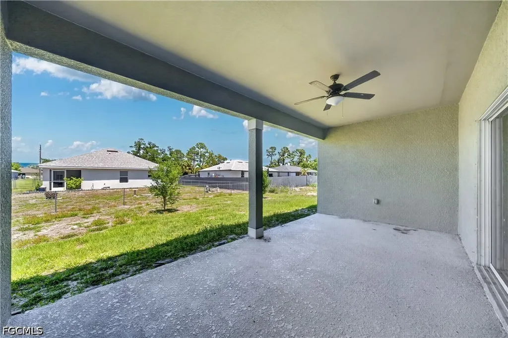 1001 NE 35th Lane Cape Coral FL 33909