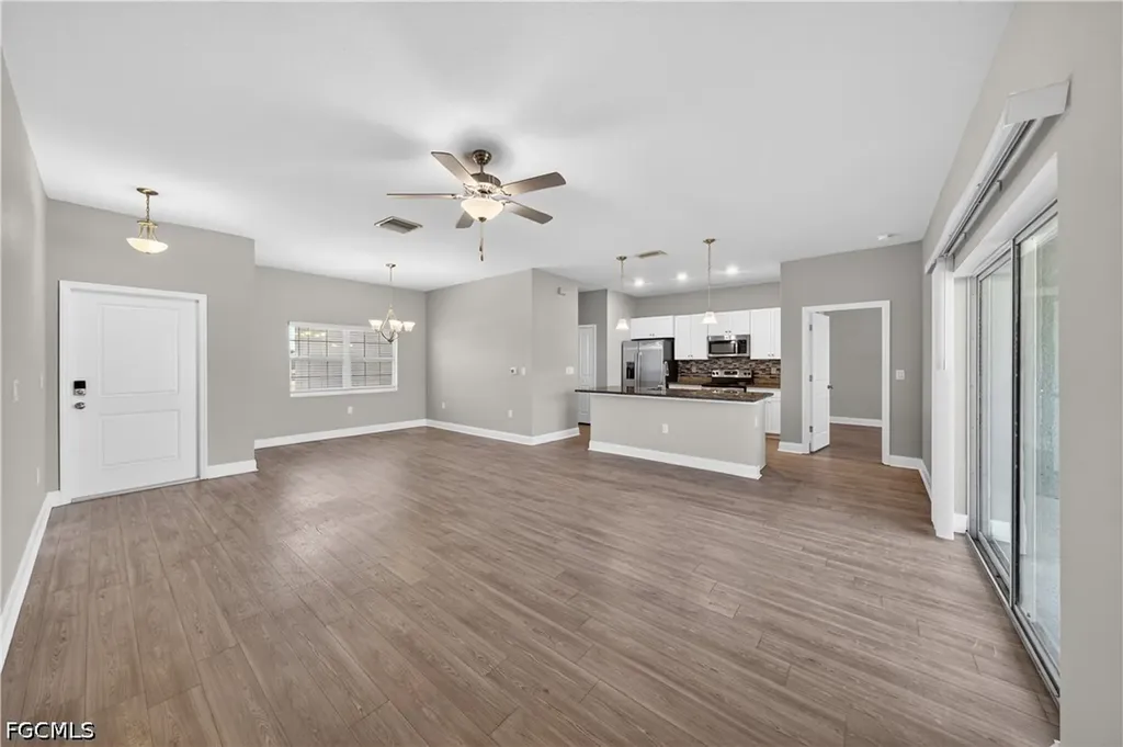 1001 NE 35th Lane Cape Coral FL 33909