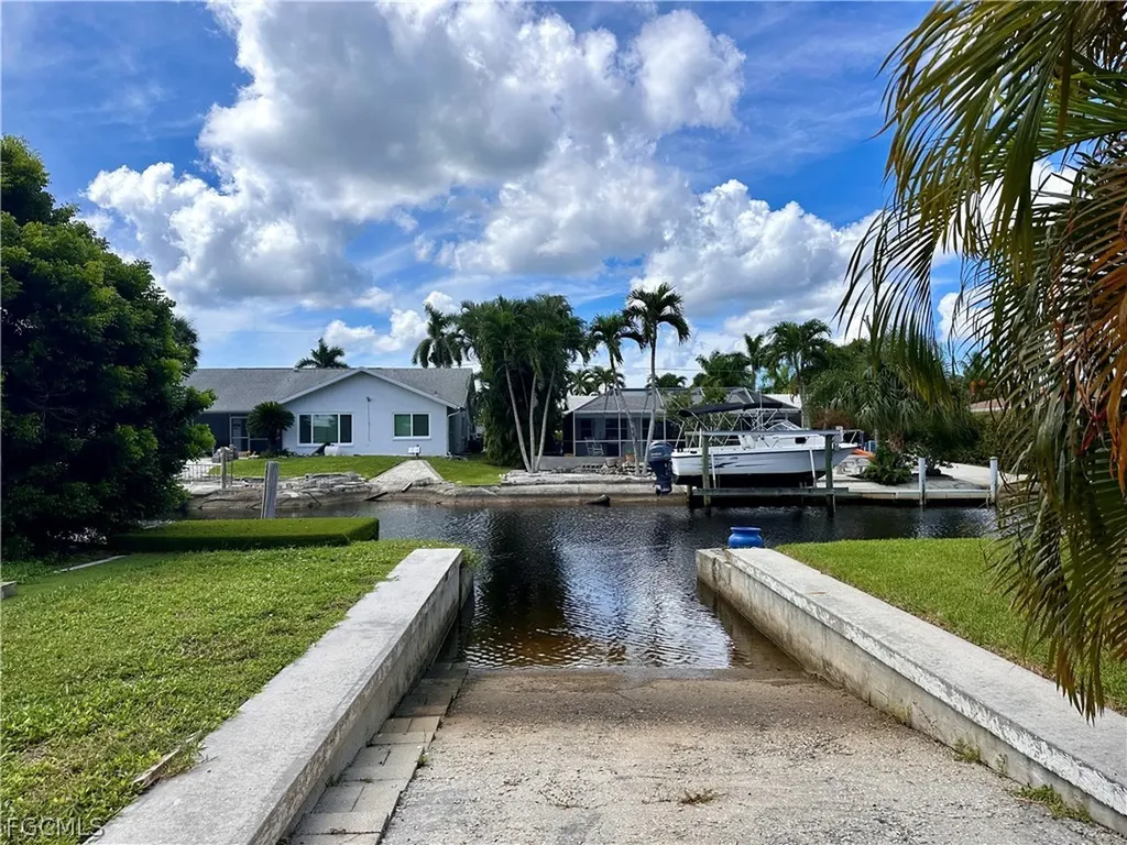 6187 Island Park Court Fort Myers FL 33908