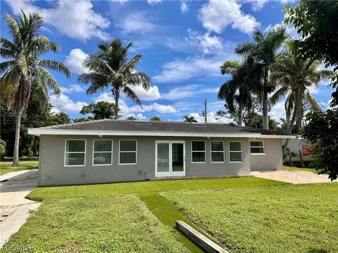 6187 Island Park Court Fort Myers FL 33908
