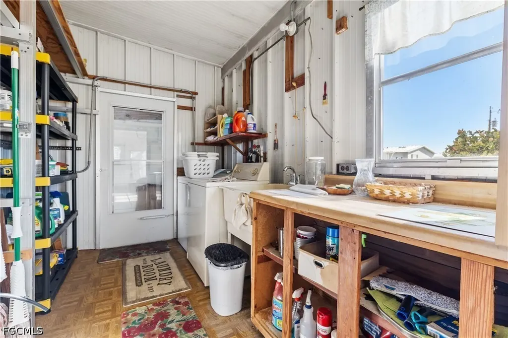 3373 Rainbow Lane North Fort Myers FL 33903