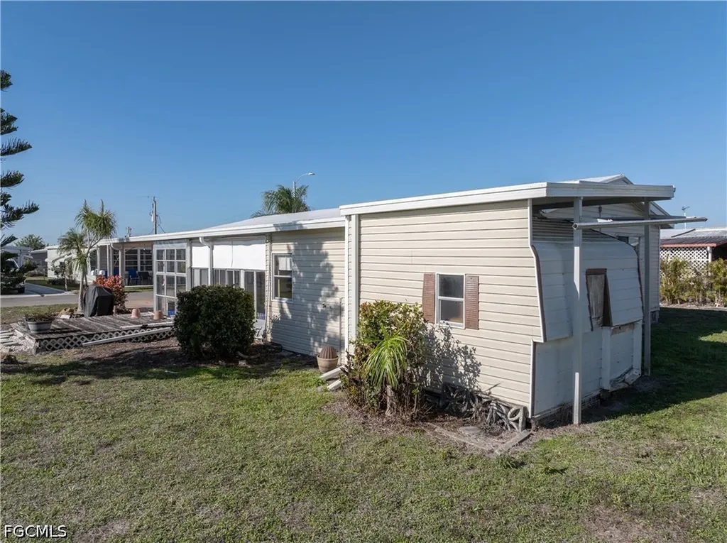 3373 Rainbow Lane North Fort Myers FL 33903