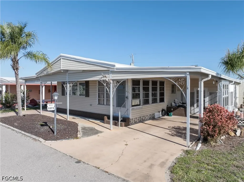 3373 Rainbow Lane North Fort Myers FL 33903