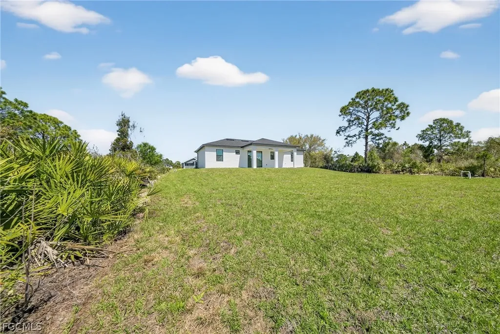 2711 39th Street W Lehigh Acres FL 33971