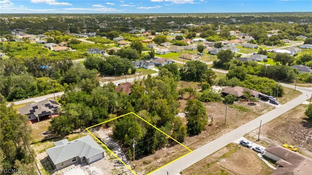 3008 44th Street SW Lehigh Acres FL 33976