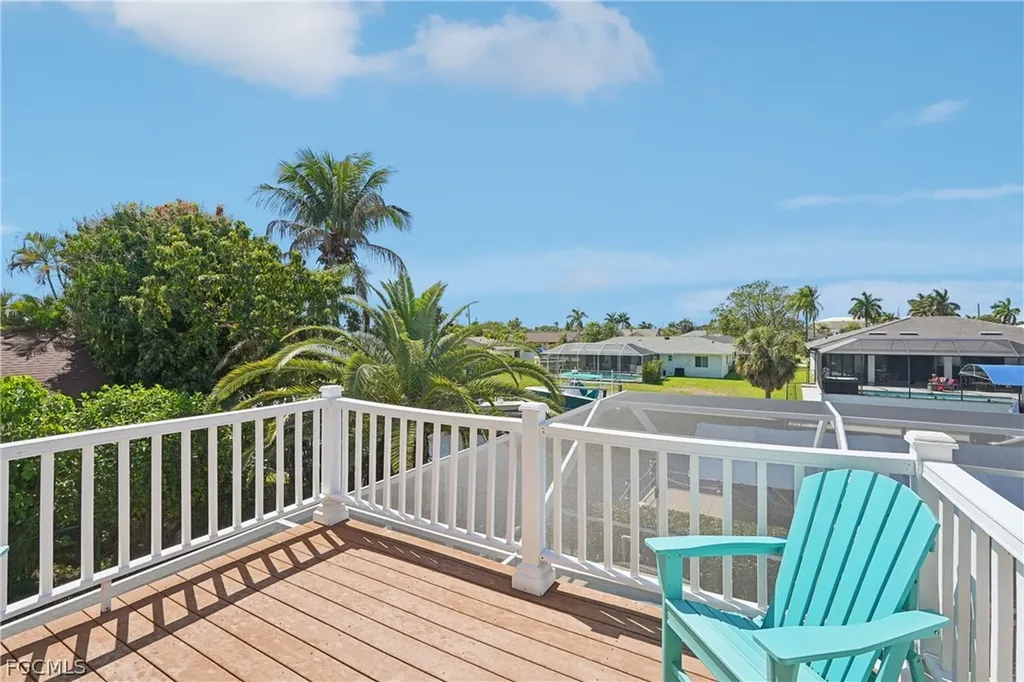 2520 SE 20th Place Cape Coral FL 33904