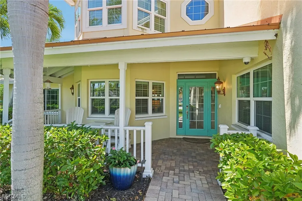 2520 SE 20th Place Cape Coral FL 33904