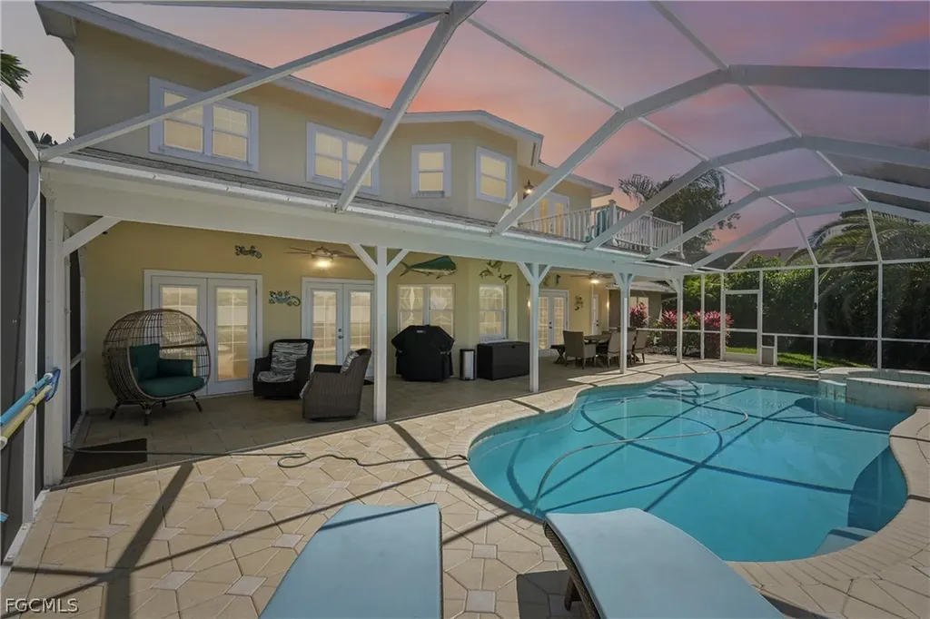 2520 SE 20th Place Cape Coral FL 33904