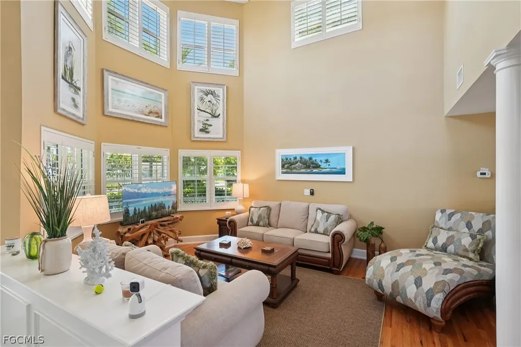 2520 SE 20th Place Cape Coral FL 33904