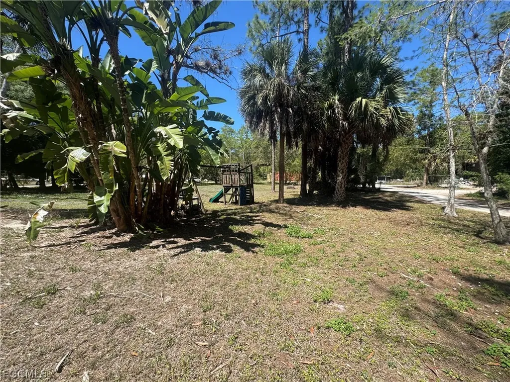 3817 23rd Avenue SW Naples FL 34117