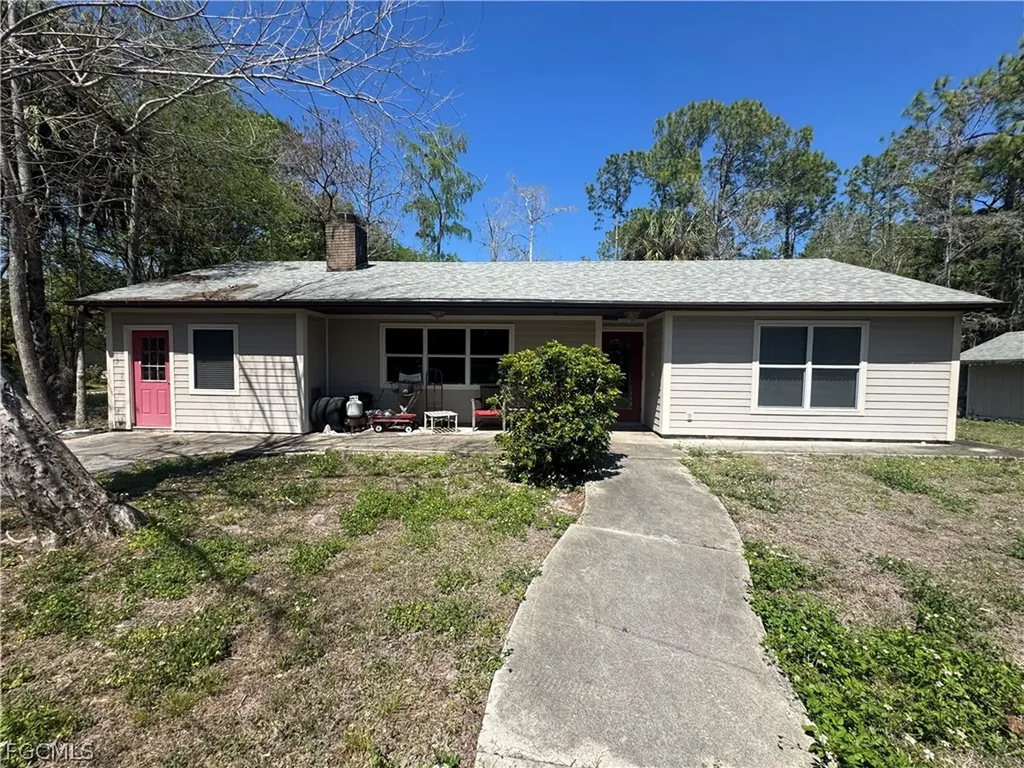 3817 23rd Avenue SW Naples FL 34117