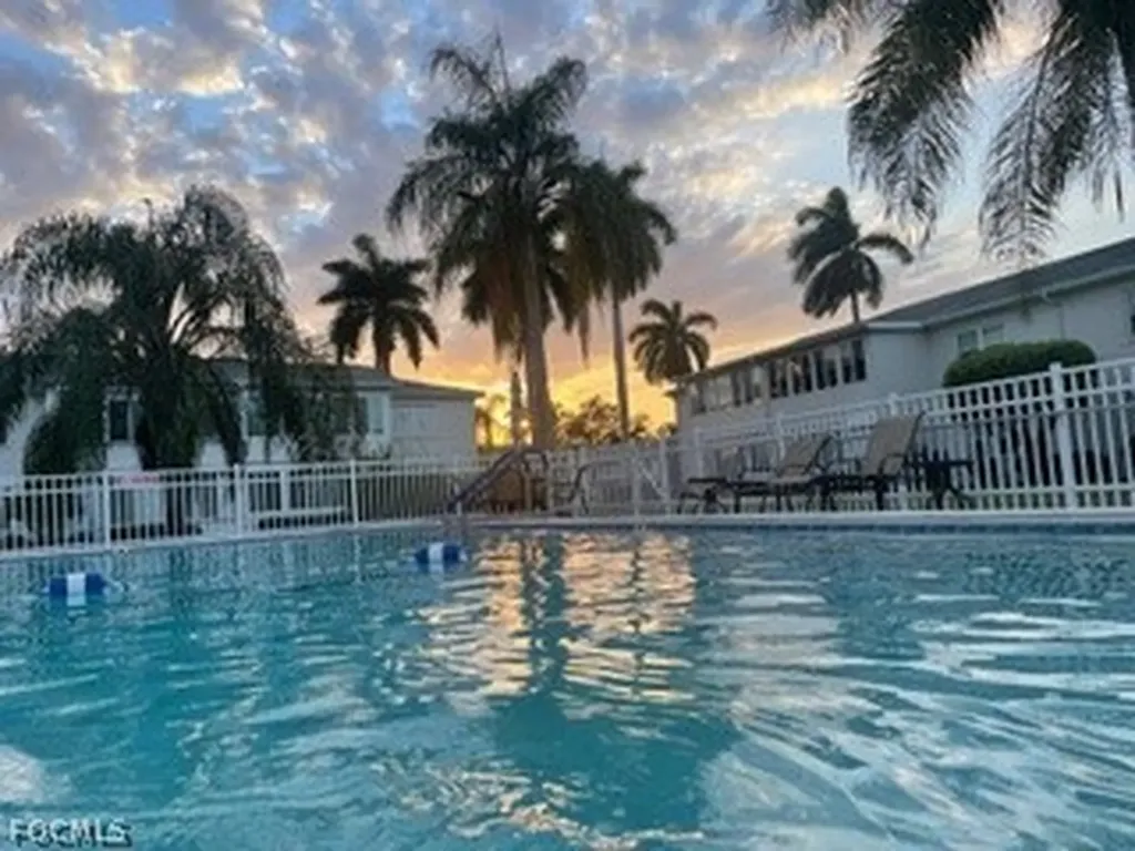 1830 Brantley Road Fort Myers FL 33907