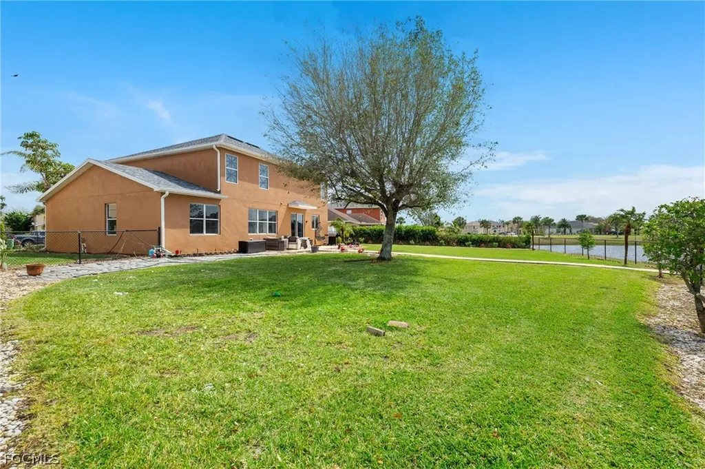 8130 Blue Daze Court Lehigh Acres FL 33972