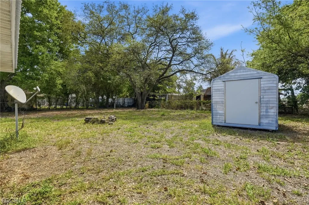 210 E Sugarland Circle Clewiston FL 33440