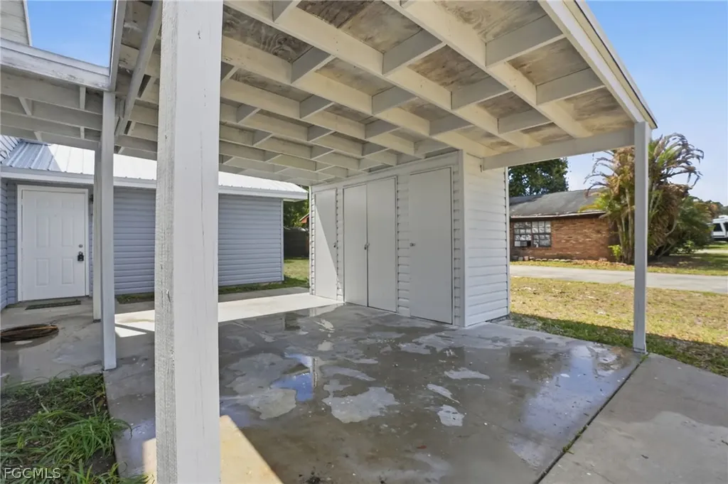 210 E Sugarland Circle Clewiston FL 33440