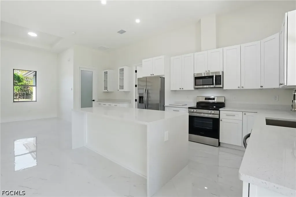 2039 Detroit Drive Labelle FL 33935