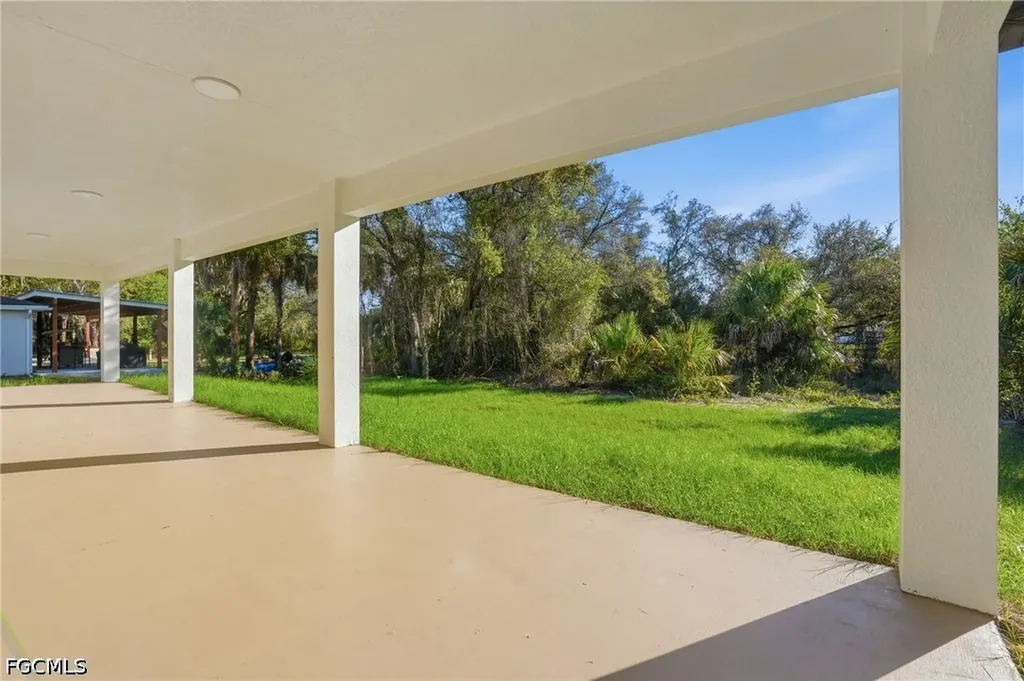 2039 Detroit Drive Labelle FL 33935