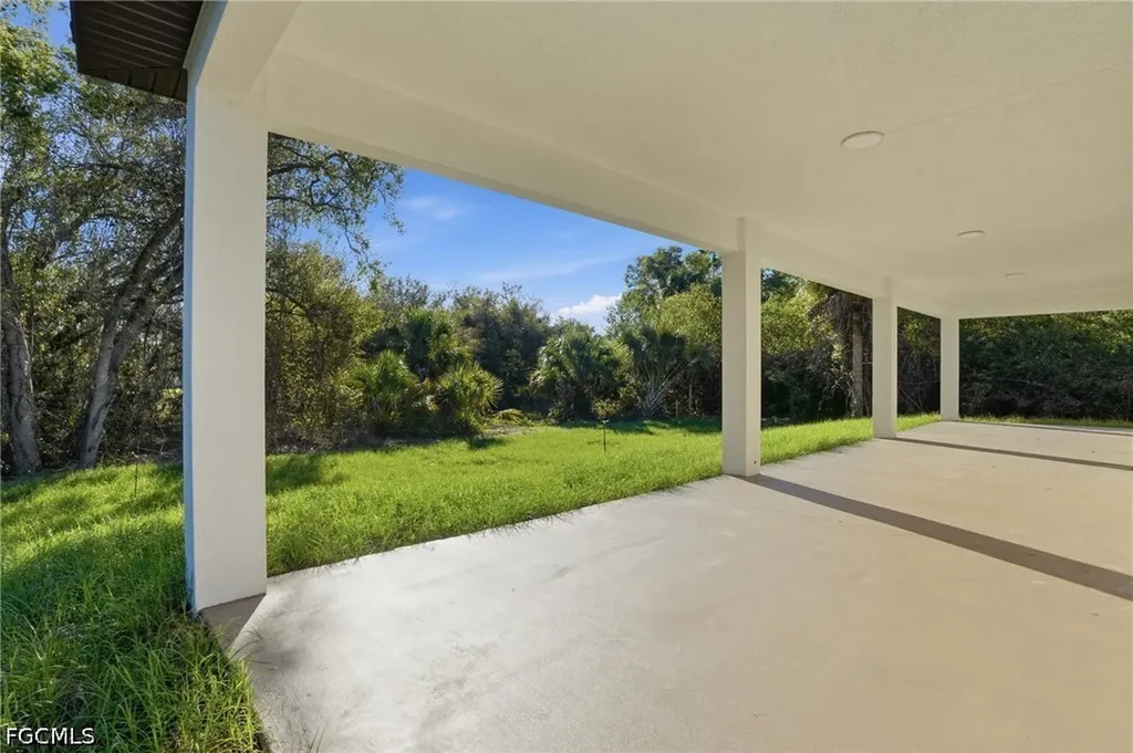 2039 Detroit Drive Labelle FL 33935