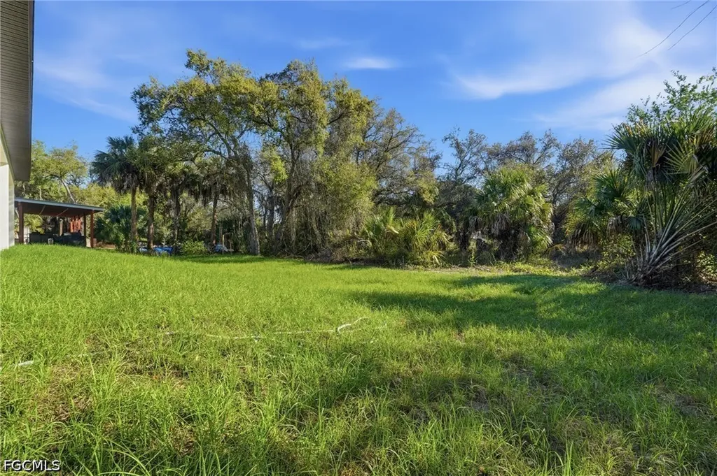 2039 Detroit Drive Labelle FL 33935