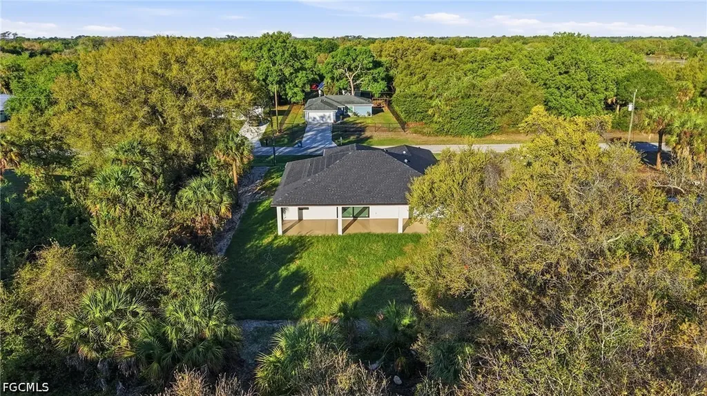 2039 Detroit Drive Labelle FL 33935