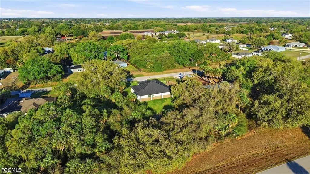2039 Detroit Drive Labelle FL 33935