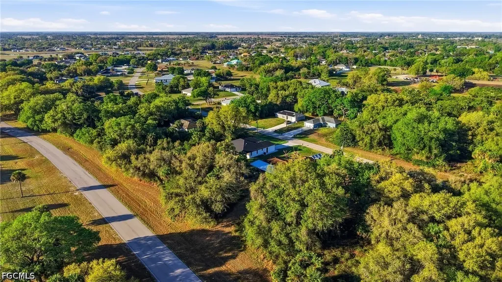 2039 Detroit Drive Labelle FL 33935