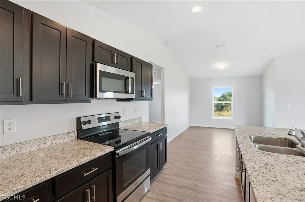 3110 Kapok Circle Labelle FL 33935