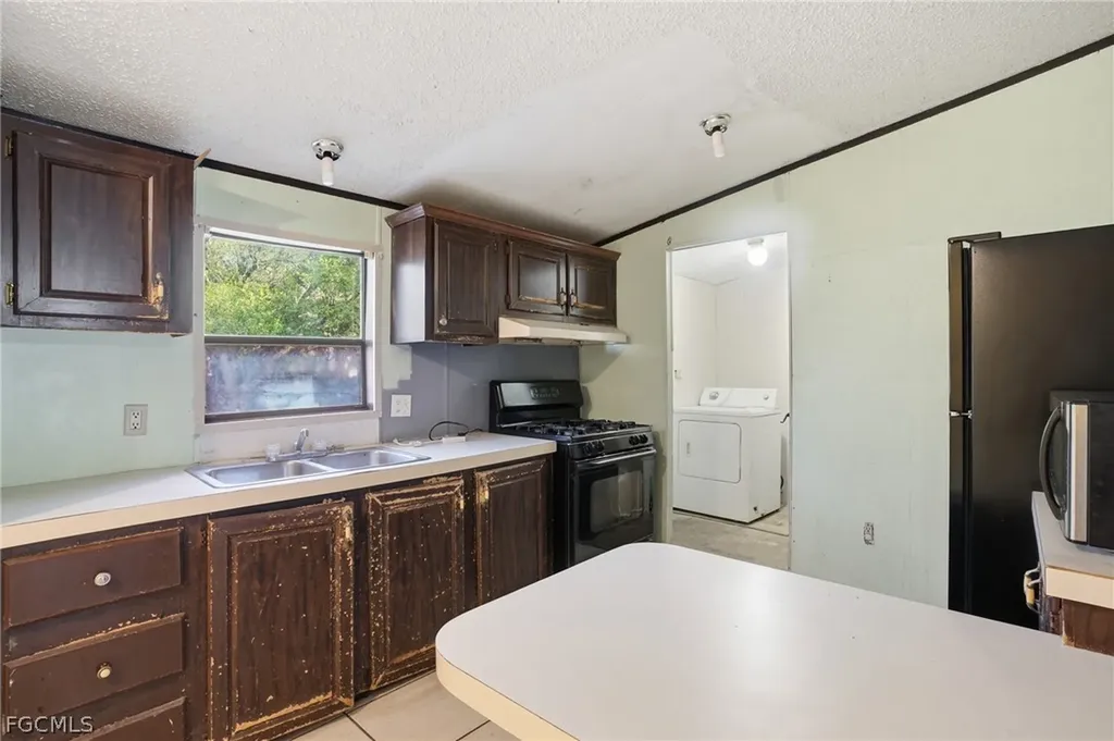 740 Bennett Avenue Labelle FL 33935