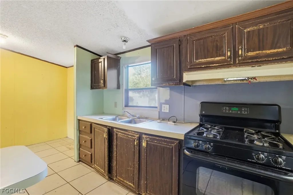 740 Bennett Avenue Labelle FL 33935