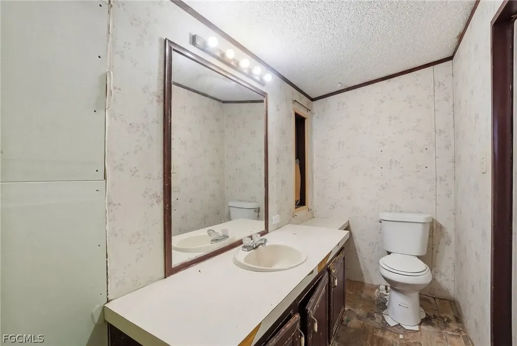 740 Bennett Avenue Labelle FL 33935