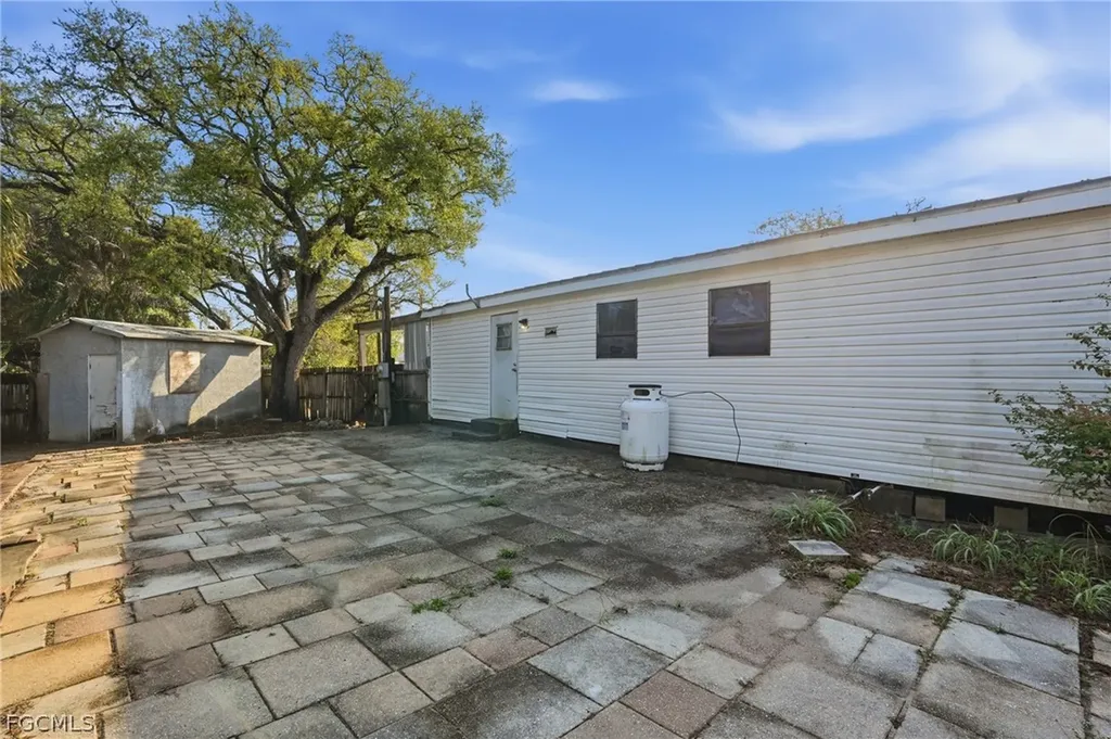 740 Bennett Avenue Labelle FL 33935