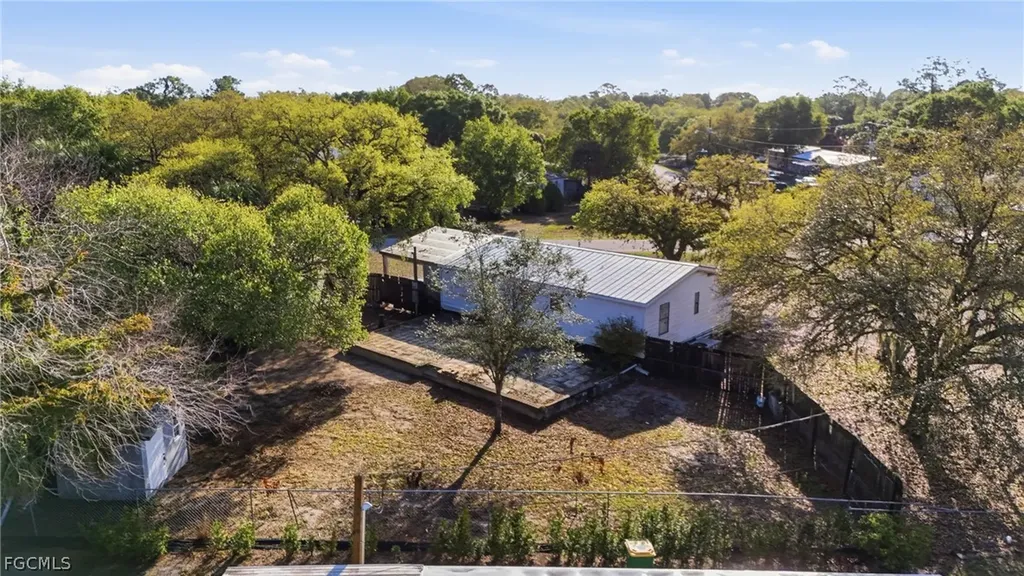 740 Bennett Avenue Labelle FL 33935