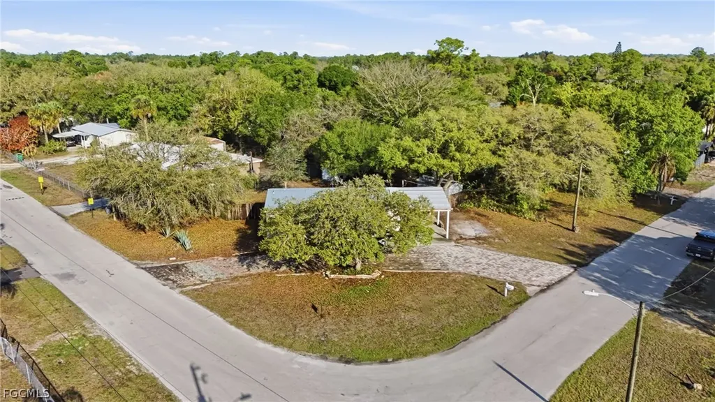 740 Bennett Avenue Labelle FL 33935