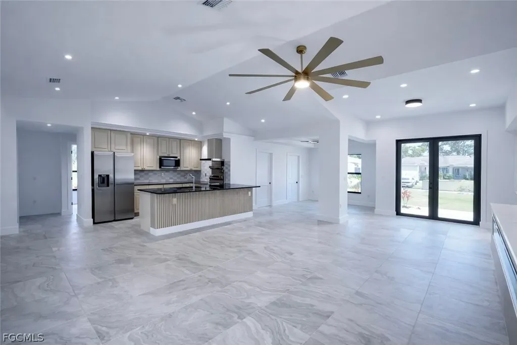 3310 3rd Street SW Lehigh Acres FL 33976