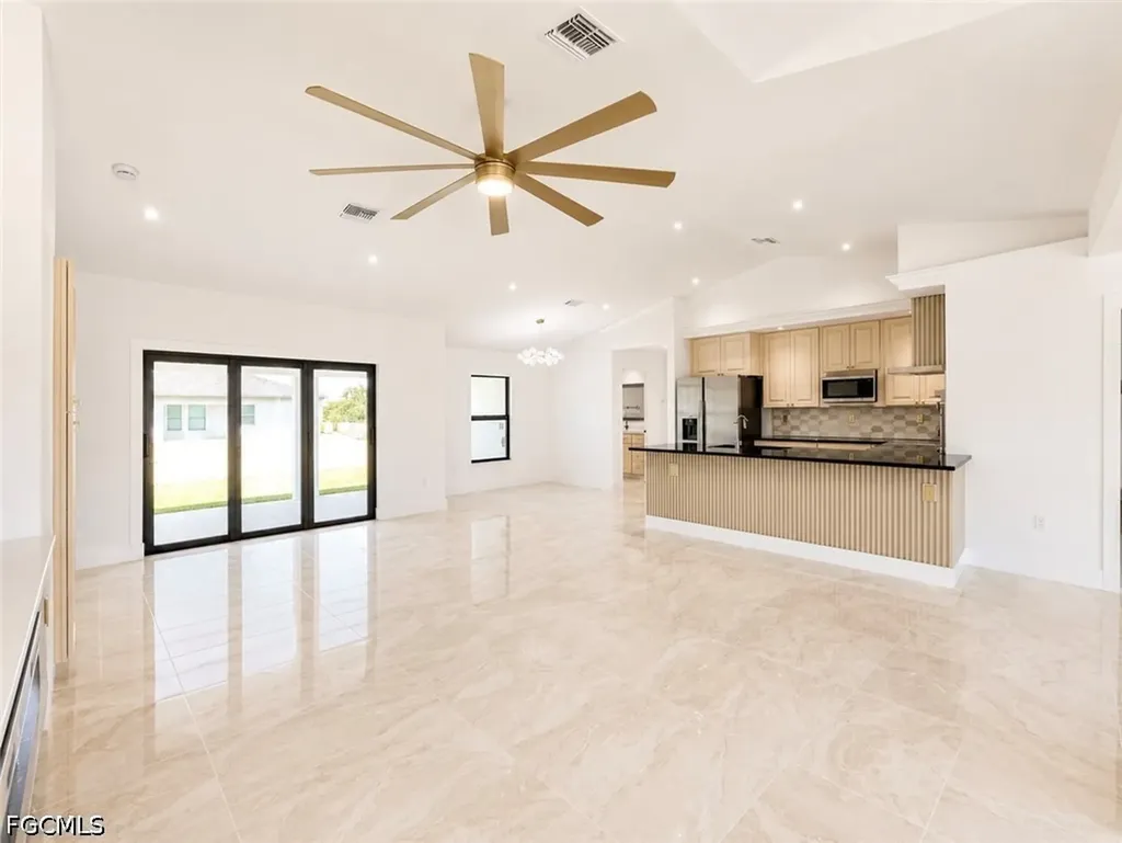 3310 3rd Street SW Lehigh Acres FL 33976