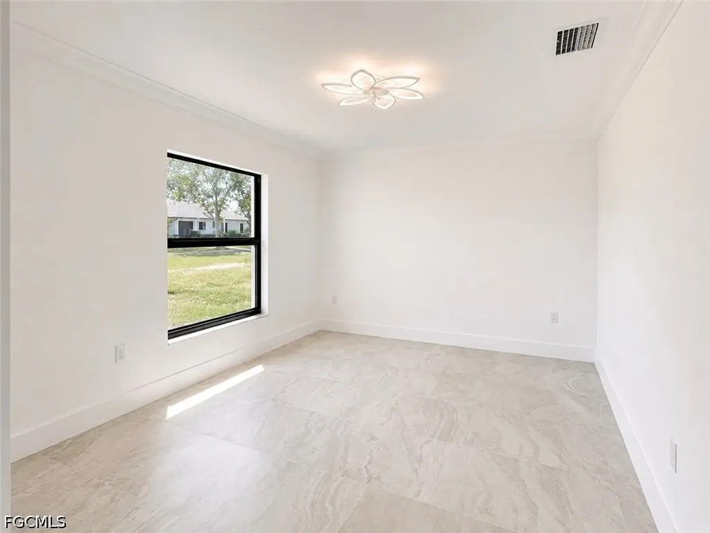 3310 3rd Street SW Lehigh Acres FL 33976