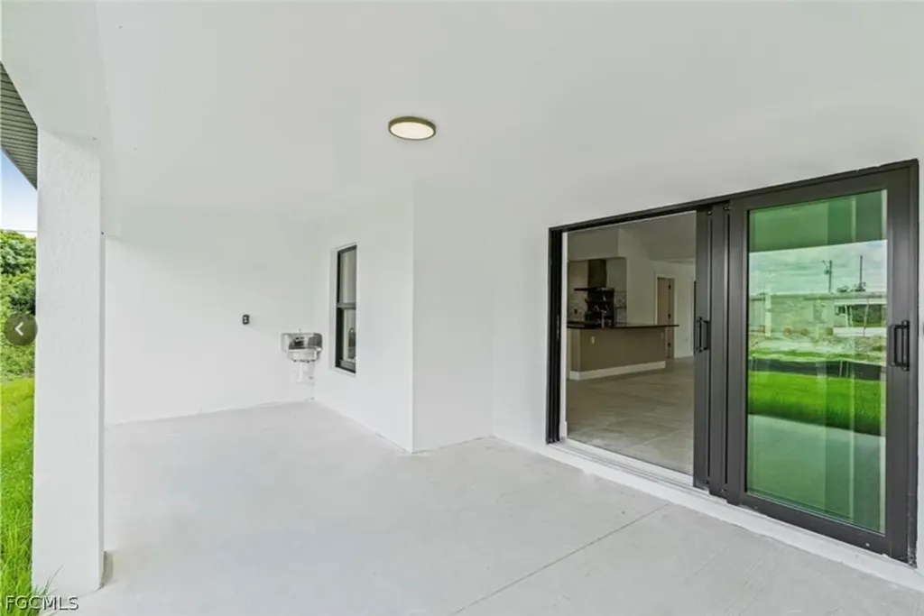 3310 3rd Street SW Lehigh Acres FL 33976