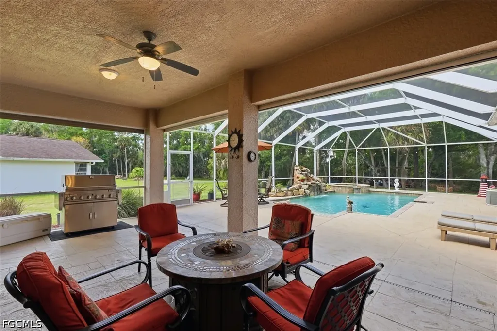 18186 Sandy Pines Circle North Fort Myers FL 33917