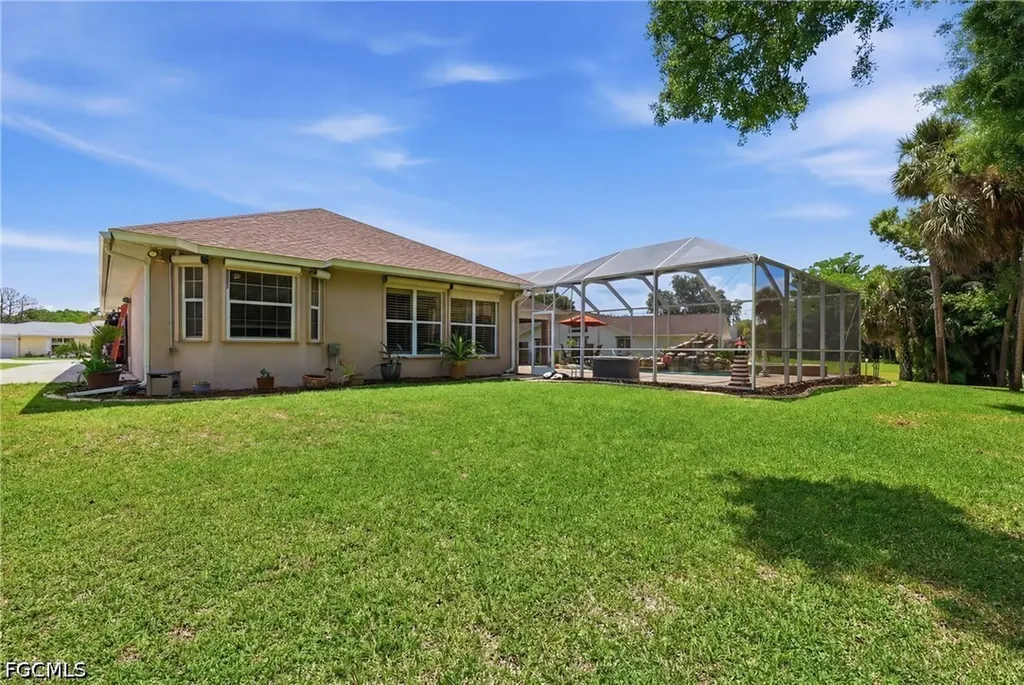 18186 Sandy Pines Circle North Fort Myers FL 33917